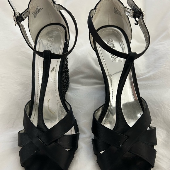 Kenneth Cole Black Dressy Sandal size 10 - Picture 5 of 5